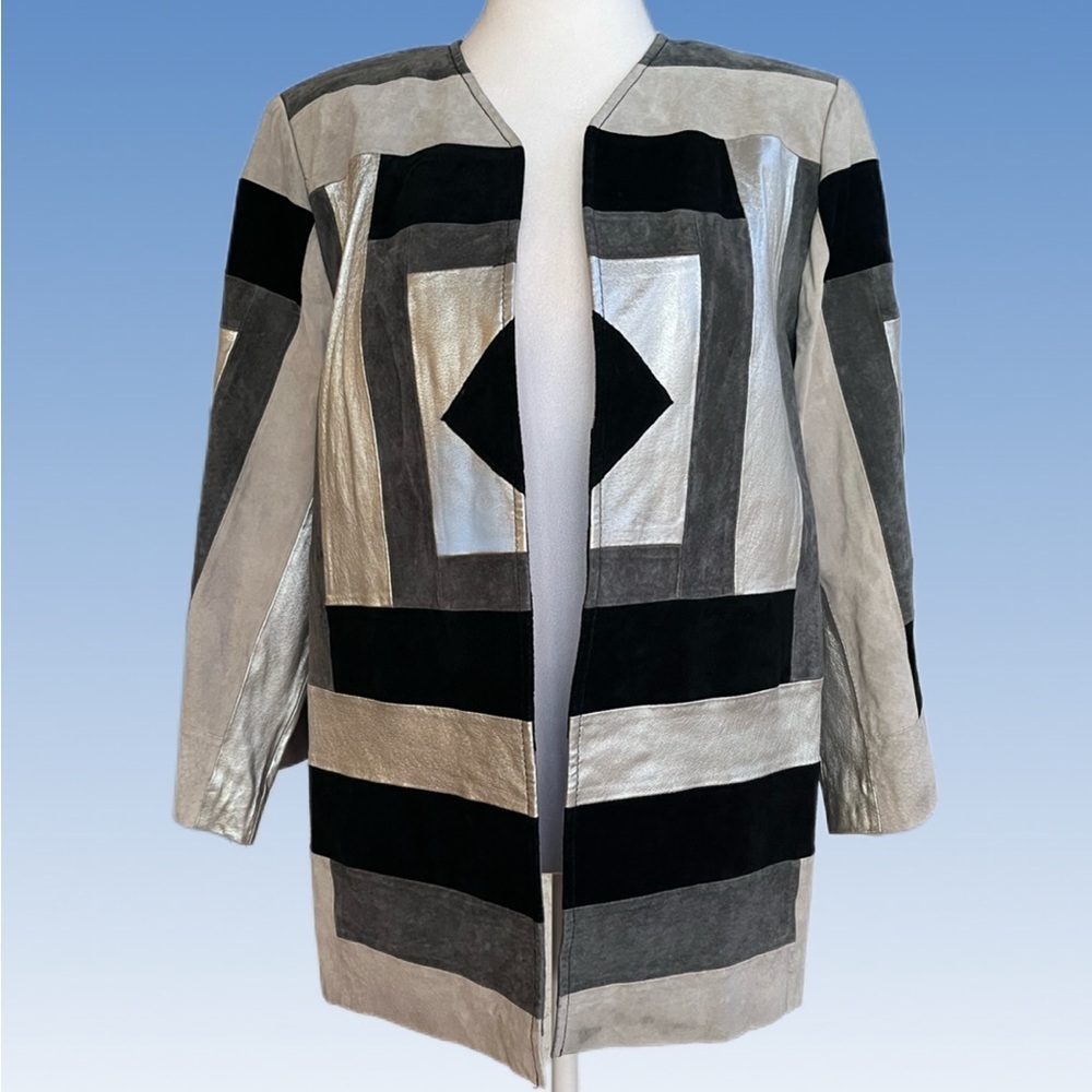 LEATHER Adrienne Landau Silver gray and Black  Geometric Blazer size M